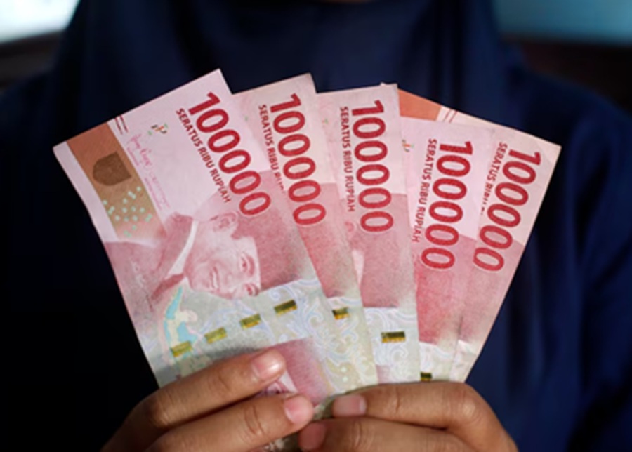 <p>Ilustrasi pecahan uang rupiah. Berikut ini panduan lengkap update rekening untuk BSU 2025, dan mekanisme pencairan melalui di Kantor Pos via Pospay. (Foto: Freepik).</p>
