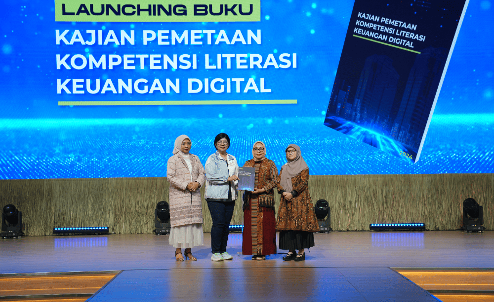 <p>Menteri Pemberdayaan Perempuan dan Perlindungan Anak (PPPA), Arifah Fauzi (nomor 2 dari kanan) dan Deputi Gubernur Senior Bank Indonesia, Destry Damayanti (nomor 2 dari kiri) dalam diskusi KKI 2025 bertajuk 'Strategi Pengembangan Talenta Digital untuk Akselerasi Literasi Keuangan Digital', di Jakarta International Convention Center (JICC), Sabtu, 9 Agustus 2025. (Dok. Bank Indonesia)</p>
