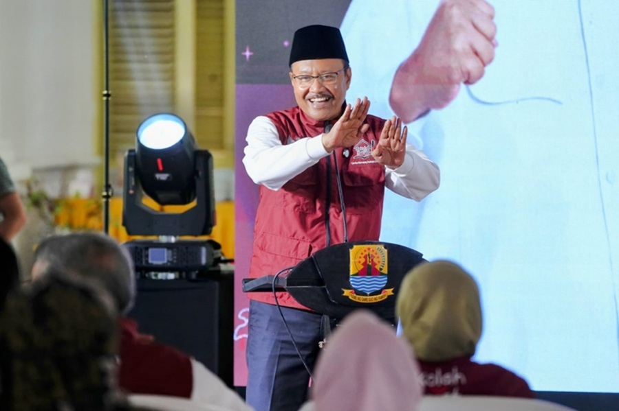 <p>Mensos Saifullah Yusuf mengatakan setiap tiga bulan akan dievaluasi data penerima bansos, akan ada yang baru mengacu pada DTSEN. (Foto: Kemensos).</p>
