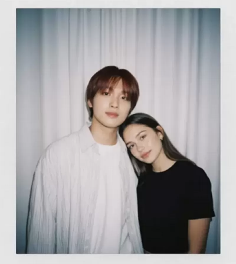 <p>Ilustrasi foto polaroid yang diedit menggunakan Gemini. Simak cara membuatnya lengkap dengan promptnya.</p>

