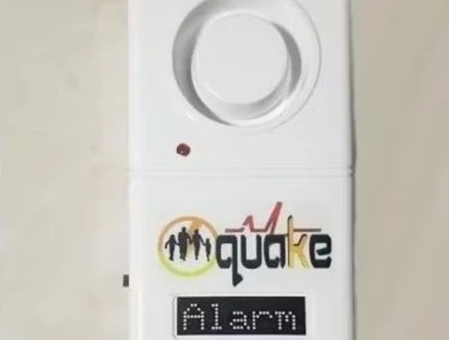 <p>Alarm Gempa Anti Maling. Ini fungsi dan kegunaannya. Simak review dan harganya.</p>
