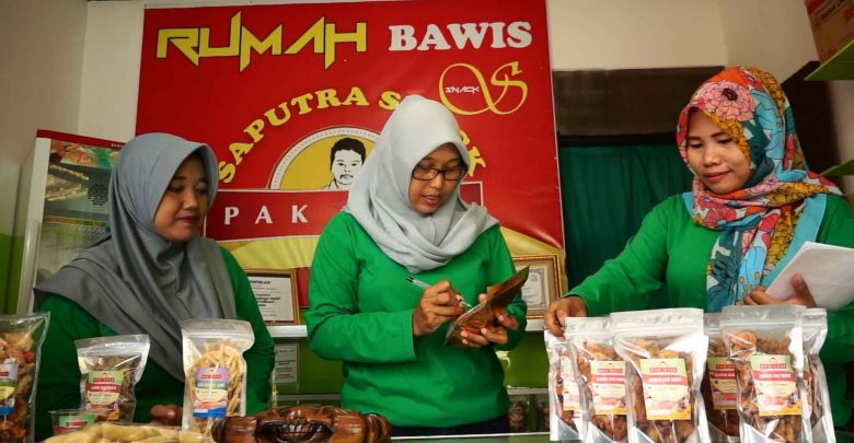 <p>Ilustrasi UMKM di Kota Bantang, Kalimantan Timur. Pemkot Bontang bekerja sama dengan Bankaltimtara resmi meluncurkan program Kredit Bontang Kreatif. (Dok.Ingtvnews)</p>

<p> </p>

