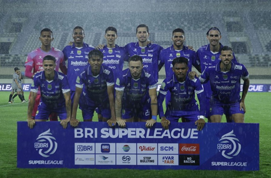 <p>Simak tanggal penjualan tiket Persib vs Persis Solo yang masih tersedia, dapatkan diskon hingga 20%. Foto: Persib.</p>
