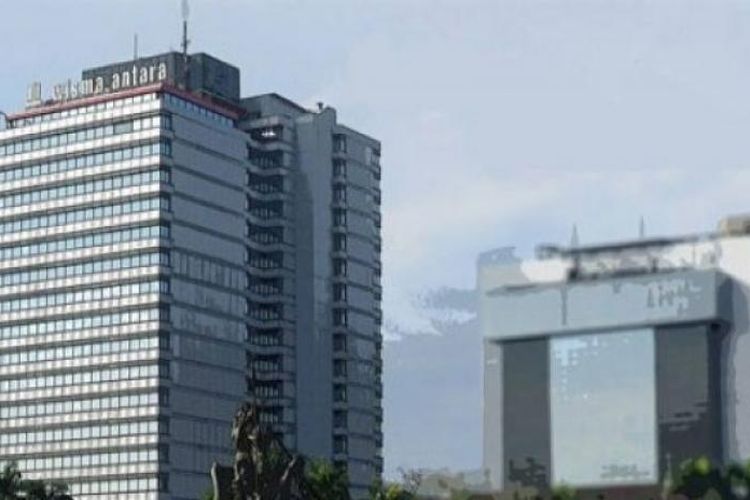 <p>Wisma Antara di Jakarta yang menjadi pusat kegiatan dari karyawan LKBN Antara. (Dok.Antara)</p>
