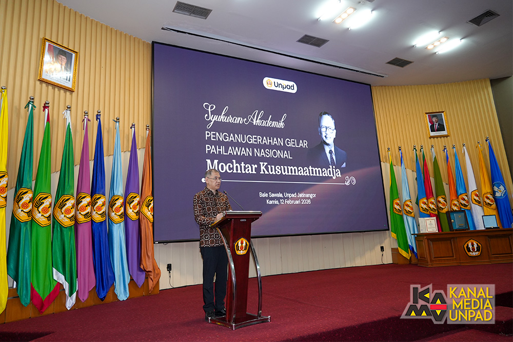 Rektor Unpad: Gelar Pahlawan Prof. Mochtar Kusumaatmadja, Refleksi Pengabdian yang Beri Pengaruh pada Dunia