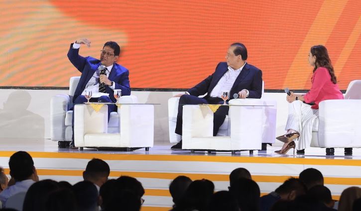 <p>Ketua Dewan Komisioner LPS optimis ekonomi Indonesia tumbuh, LPS Financial Festival hadir di Medan tingkatkan literasi keuangan generasi muda. Foto humas lps 2025.</p>
