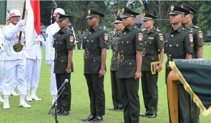 <p>Ilustrasi rekrutmen TNI AD 2025. Formasi untuk rekrutmen TNI AD dibuka dalam jumlah besar-besaran hingga 24.000, ini infonya! Foto: Rekrutmen TNI</p>
